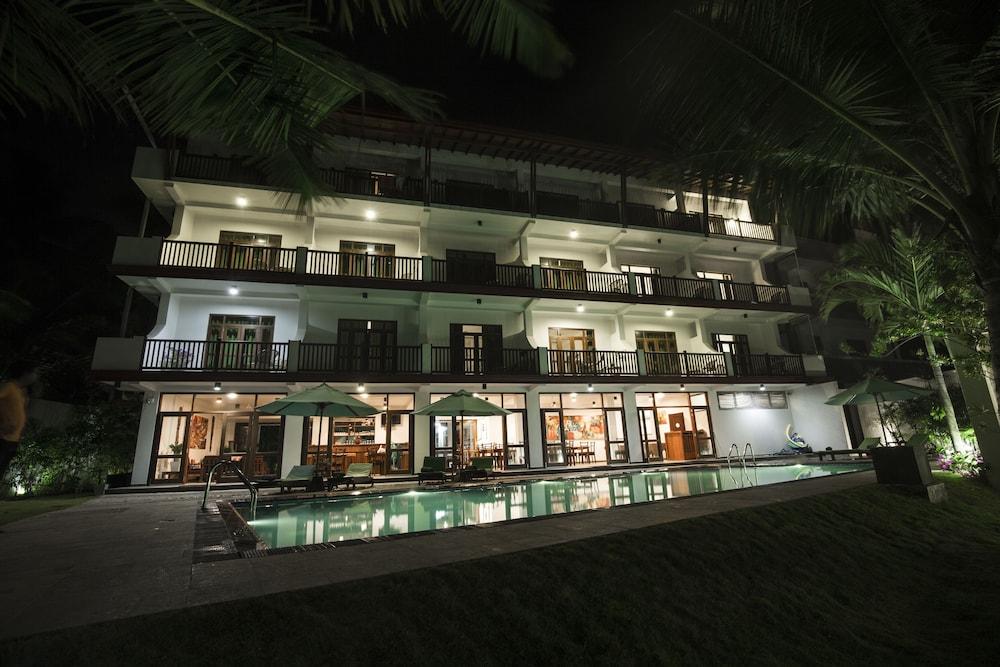 Rockside Beach Resort Bentota Eksteriør bilde