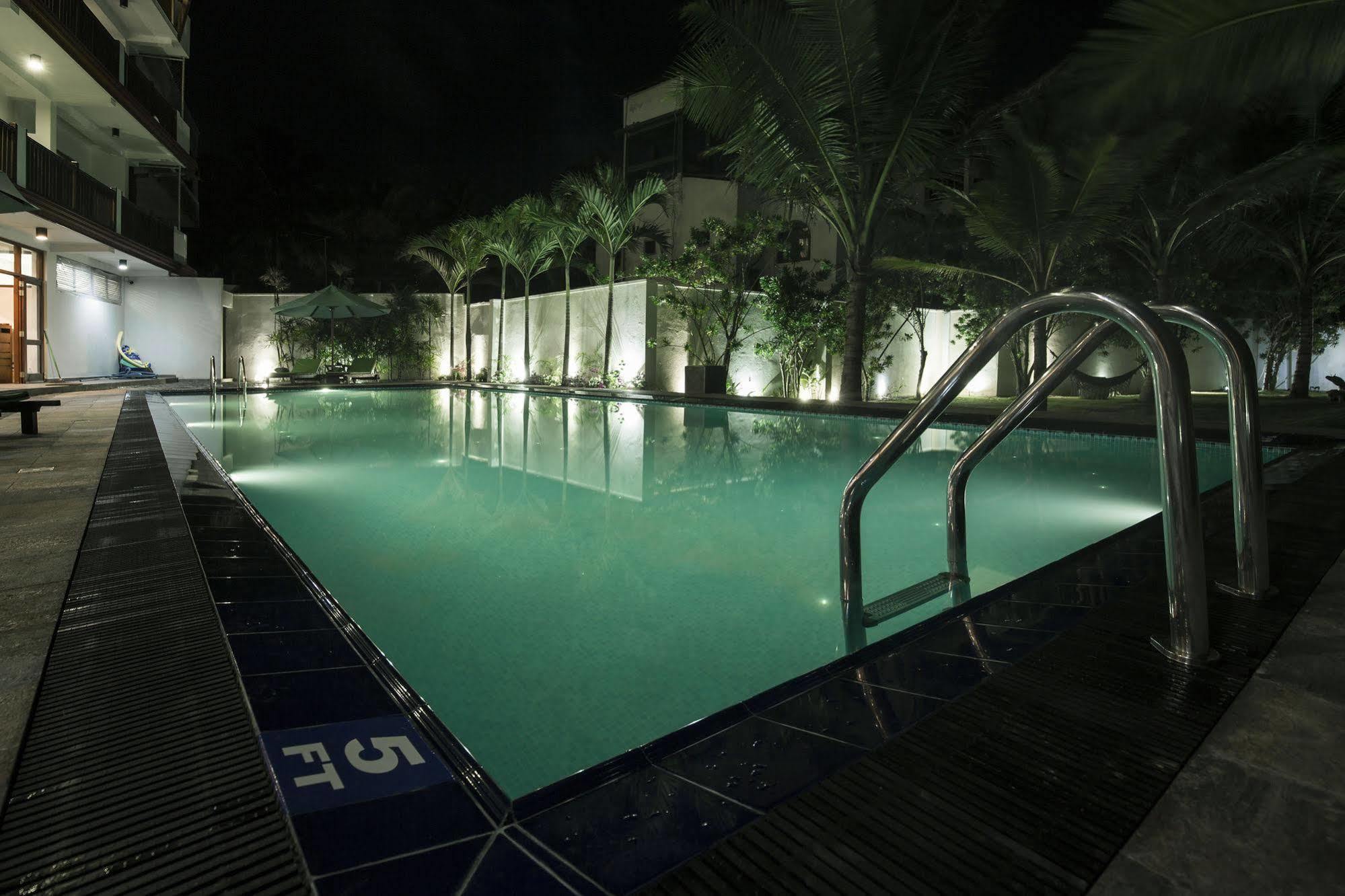 Rockside Beach Resort Bentota Eksteriør bilde