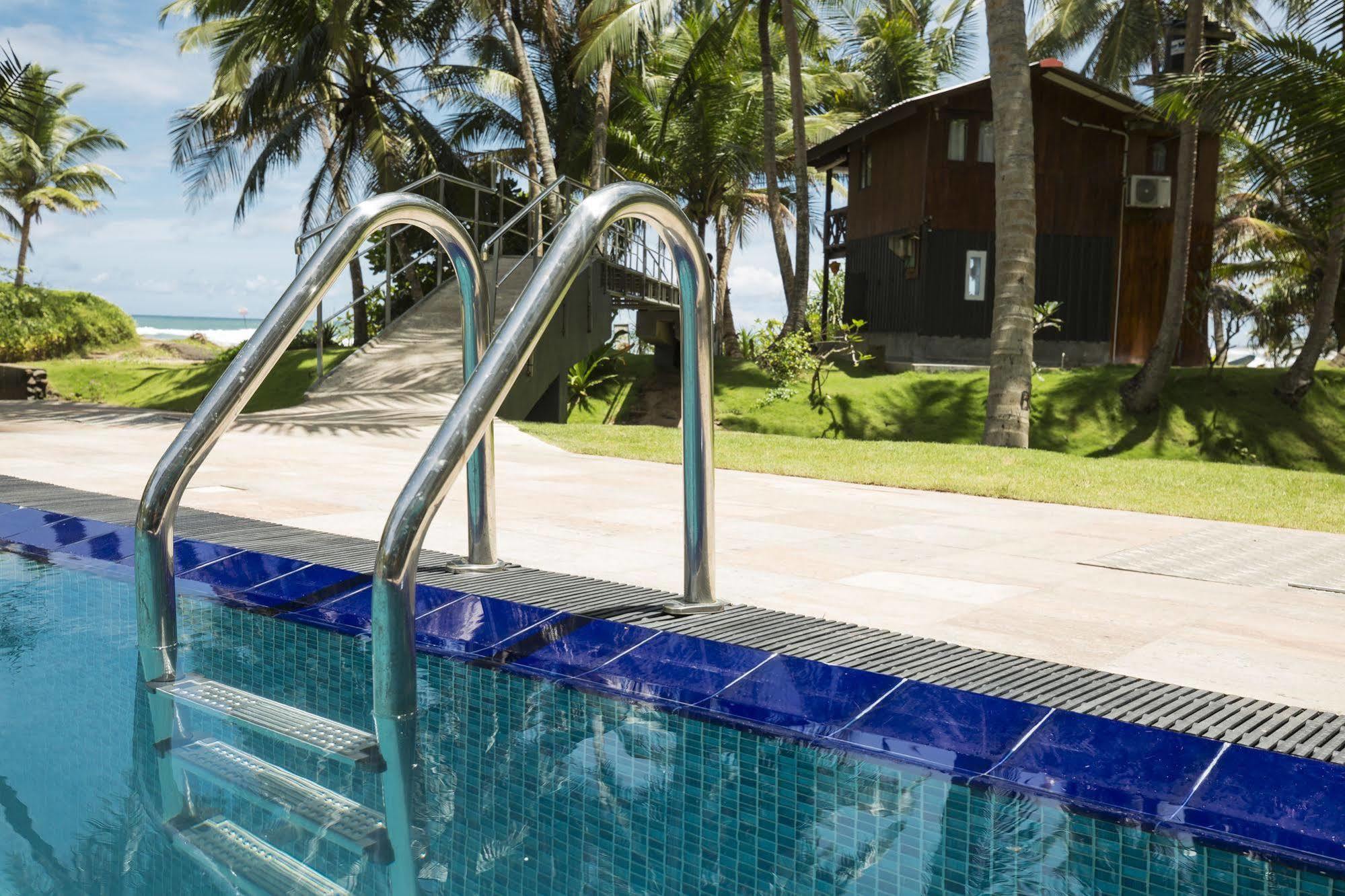 Rockside Beach Resort Bentota Eksteriør bilde